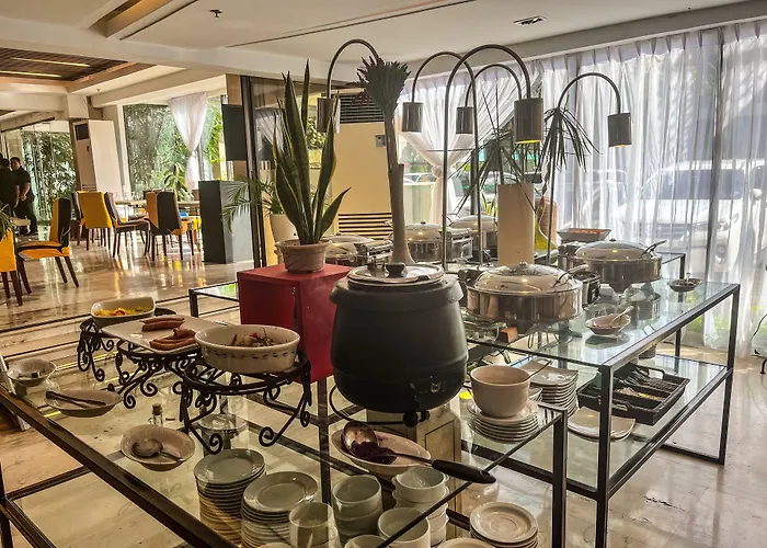 Grand Hotel Cebu